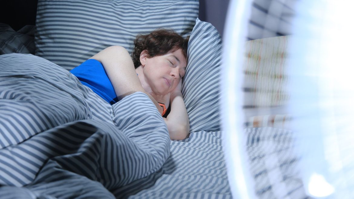 10 tips for staying cool – and how to have a better night's sleep