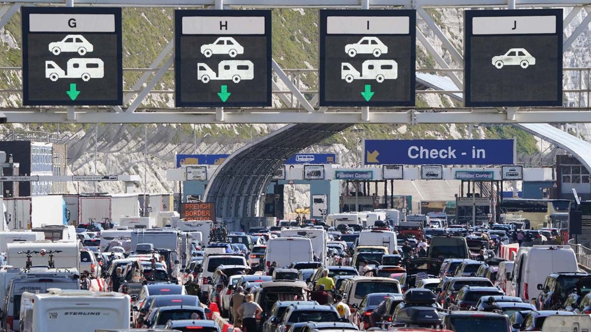 Traffic jams, rail disruption and busy ports expected – as bank holiday getaway begins