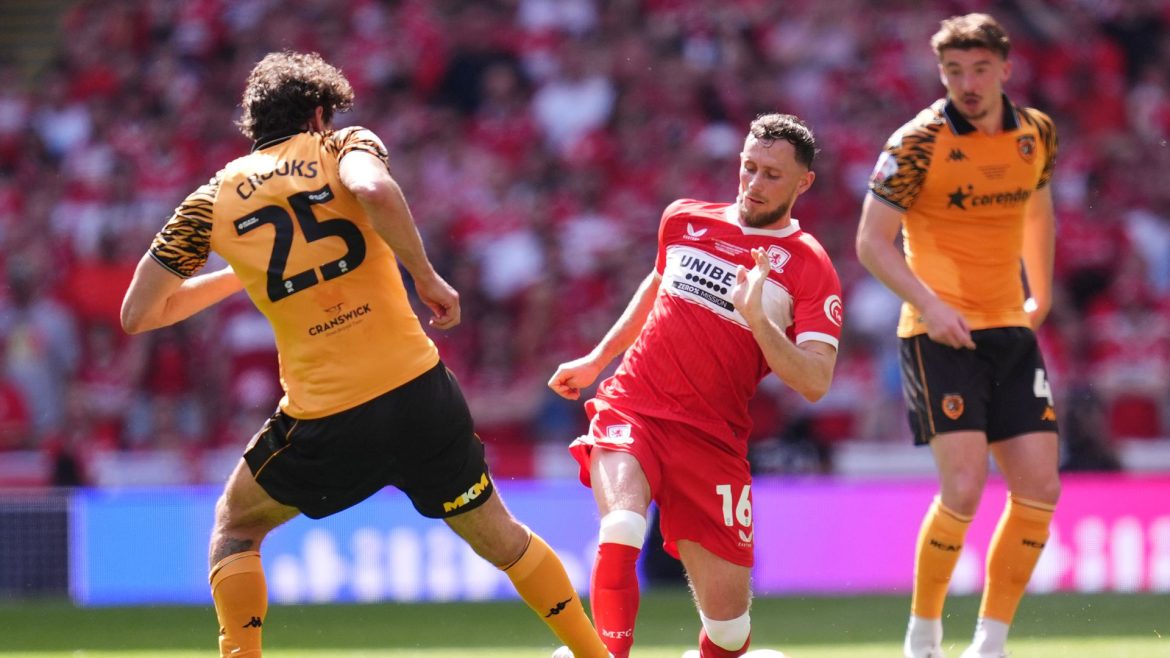 <a href='https://www.skysports.com/football/hull-city-vs-middlesbrough/live/555960'>Hull and Middlesbrough clash in play-off final after Southampton kicked out</a>