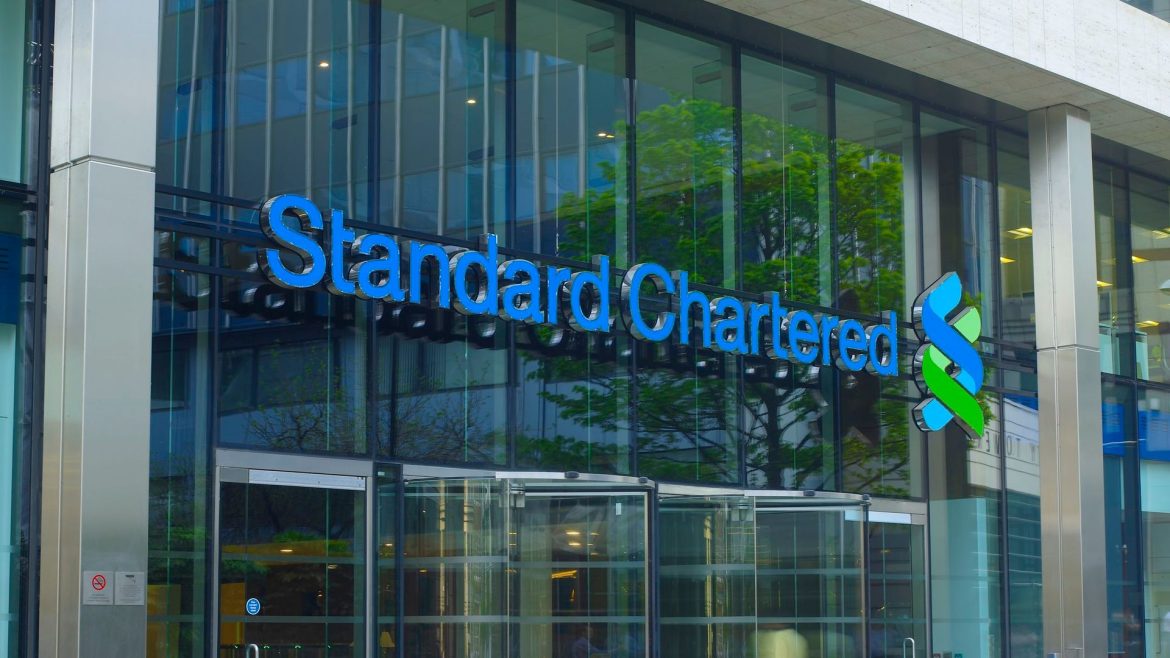 UK-based bank to replace 'lower-value human capital' with AI