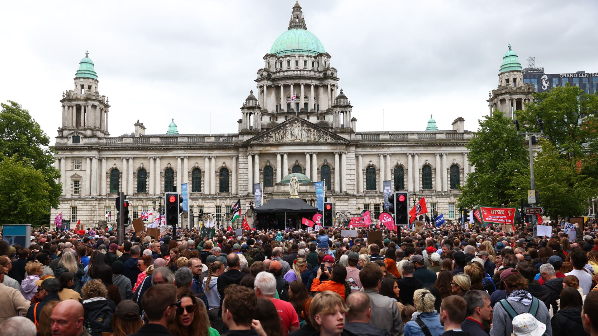Thousands attend anti-racism rally in Belfast