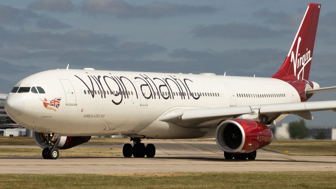 Aircraft engineer died after Heathrow explosion, inquest hears