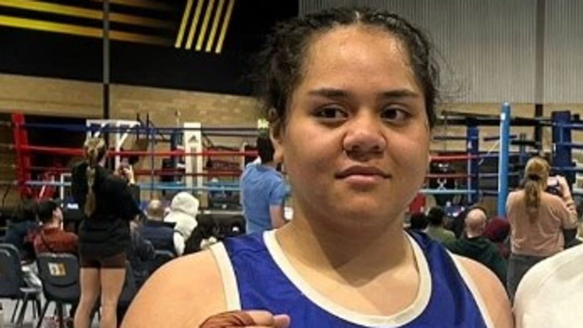 Boxer lands country's first Commonwealth Games medal without winning a fight