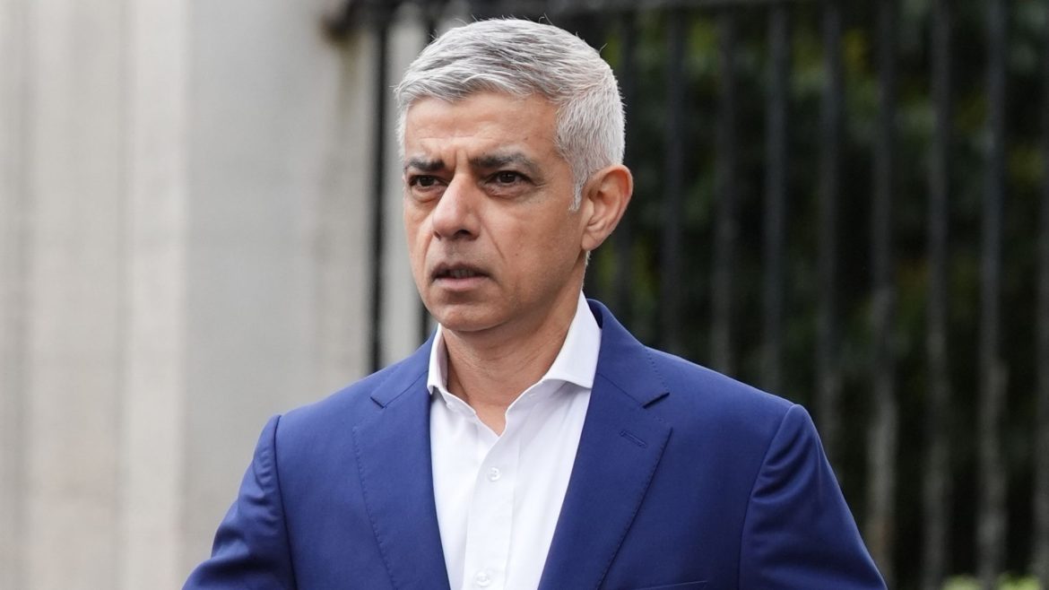 Council urged to rethink curbs on nightlife in London's West End