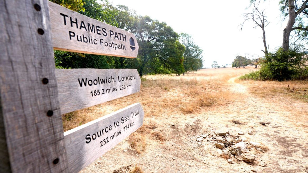 'Meaningful rain' finally forecast in some drought-hit areas – prompting flood warning