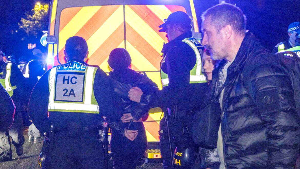 Six protesters arrested as migrants 'at sea for 36 hours' arrive in Dover