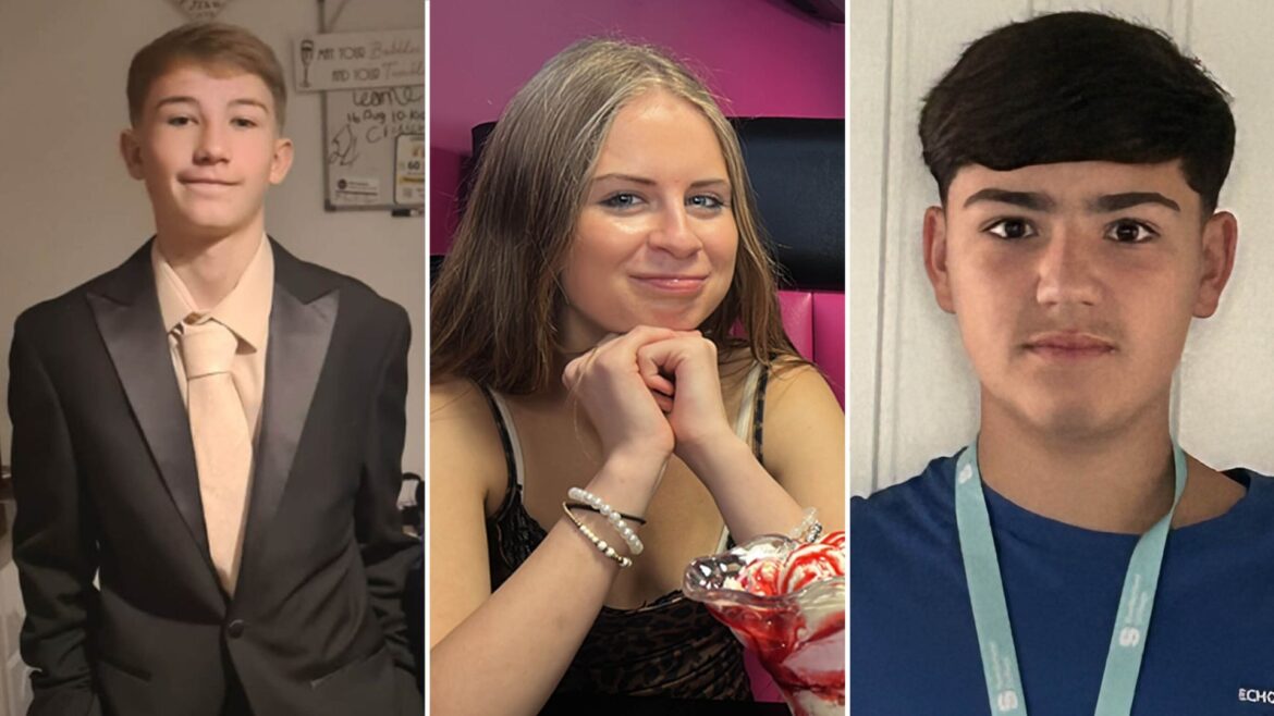 Teenagers killed after car went into River Wear named by police