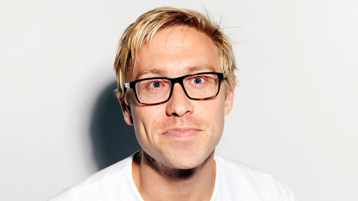 Russell Howard reveals his baby son Felix died shortly after birth